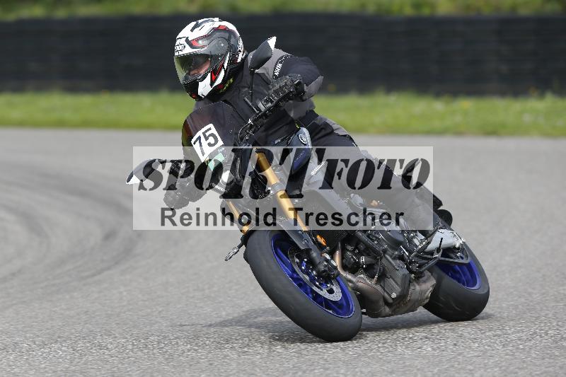/53 16.09.2025 Track Day Domi Aegerter ADR/Gruppe gruen/75